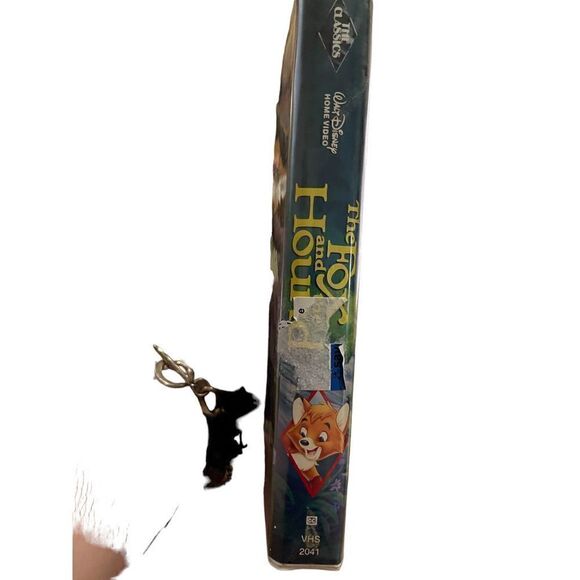 The Fox and the Hound VHS a Walt Disney Classic, good condition, Black Diamond, - Picture 3 of 4